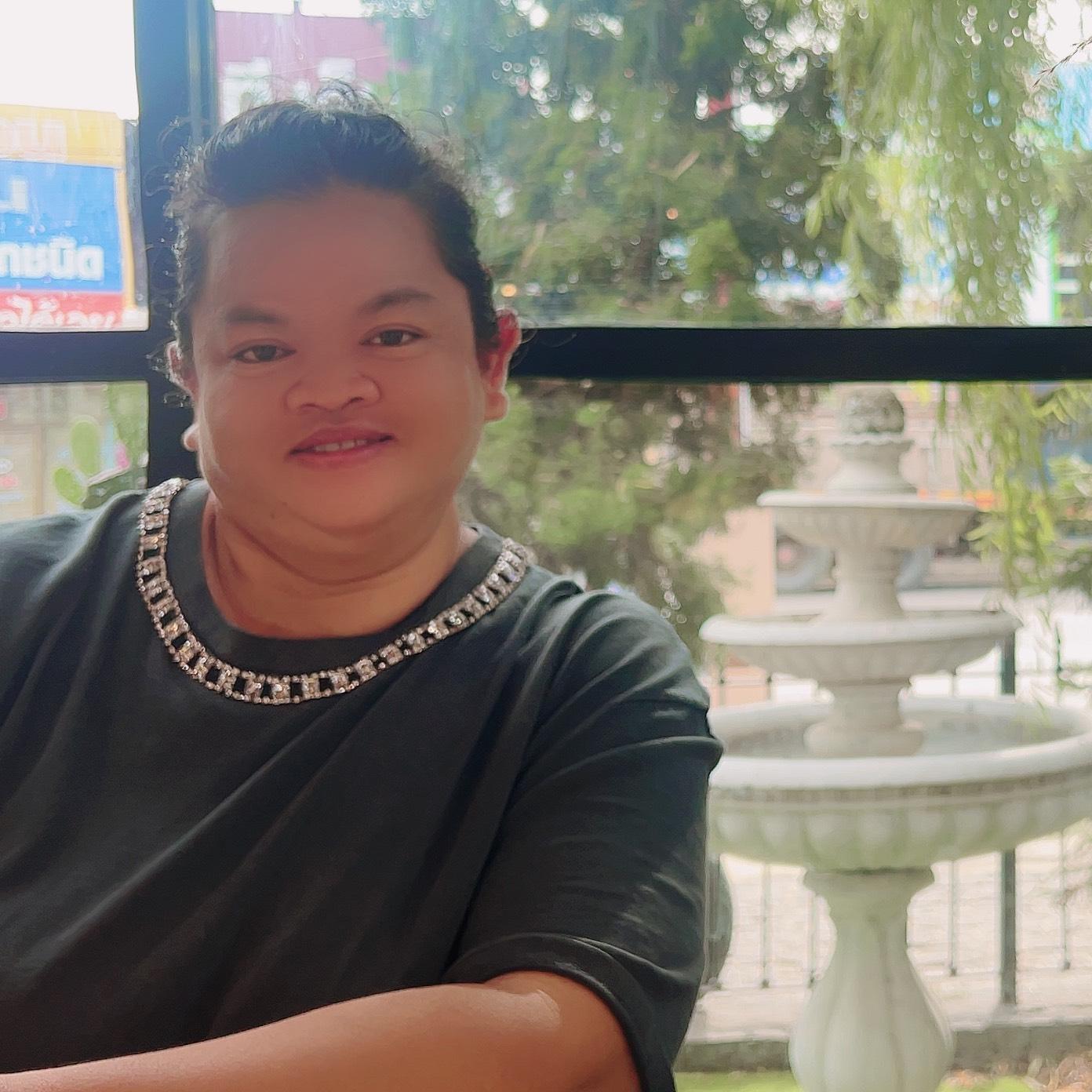 Ms.Namfon Kokrating